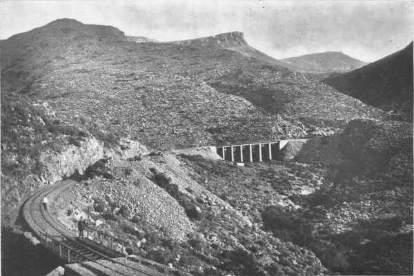 HEX RIVER PASS. HEX RIVER PASS.