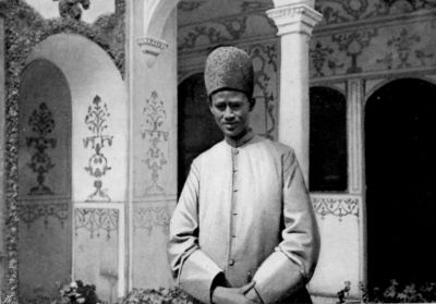 One of Zil-es-Sultan's Eunuchs. One of Zil-es-Sultan's Eunuchs.