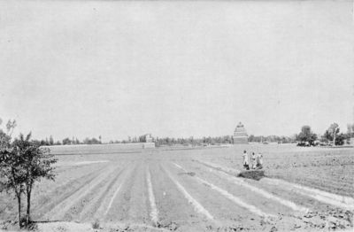 Agriculture and Pigeon Towers near Isfahan. Agriculture and Pigeon Towers near Isfahan.