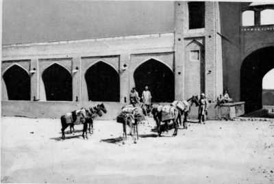 Halting at a Caravanserai. Halting at a Caravanserai.
