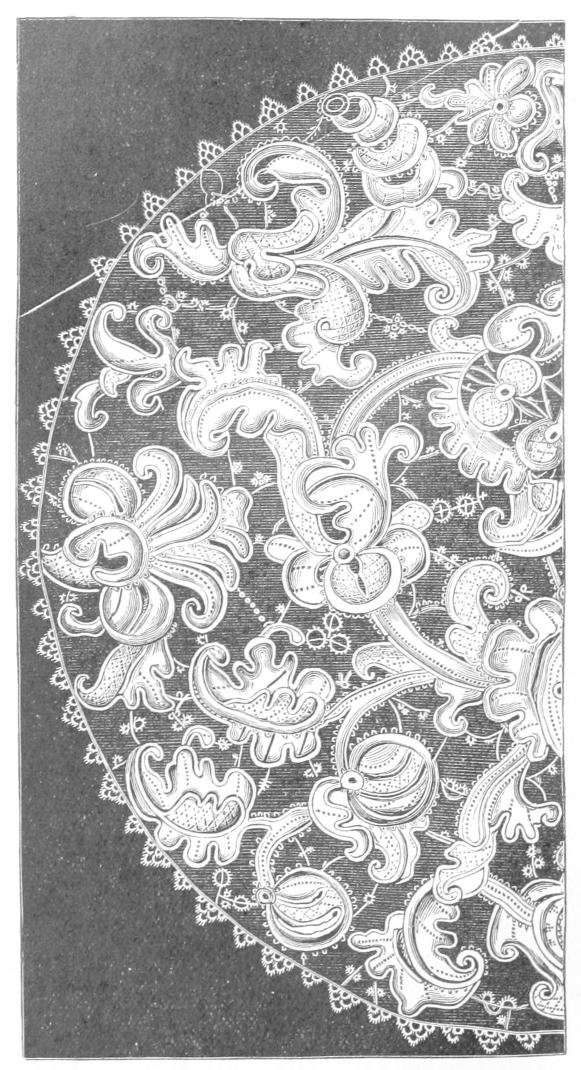 Half circle of lace with heavy foliage motifs Half circle of lace with heavy foliage motifs