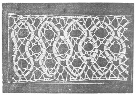 Lace with peanut shaped motifs Lace with peanut shaped motifs
