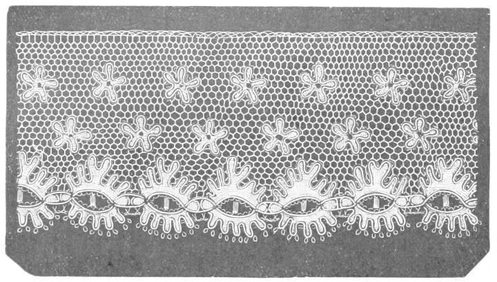 Lace with simple flowers Lace with simple flowers
