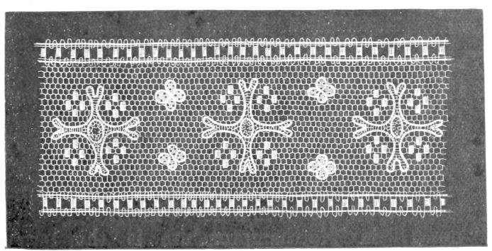 Lace strip with crosses Lace strip with crosses