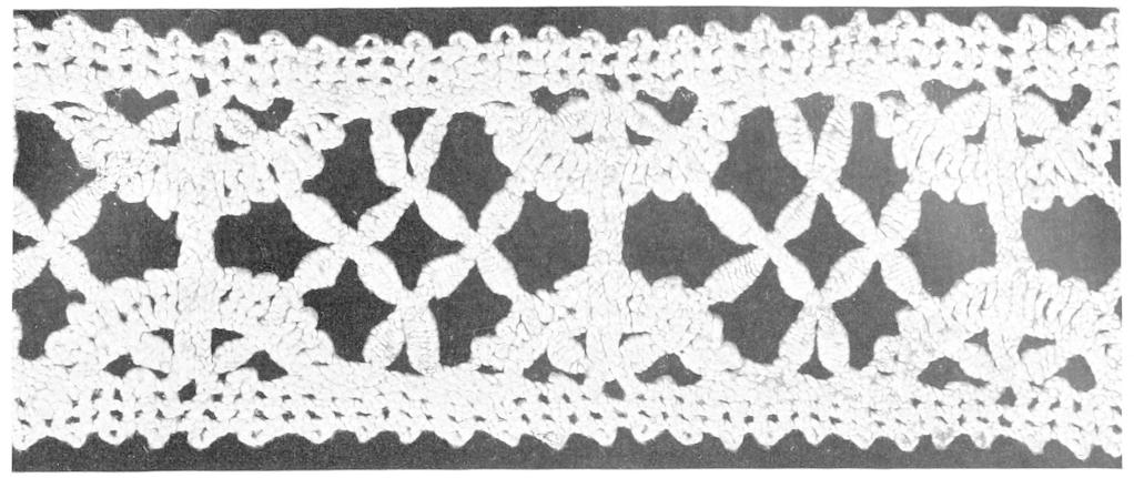Lace made with thick thread Lace made with thick thread