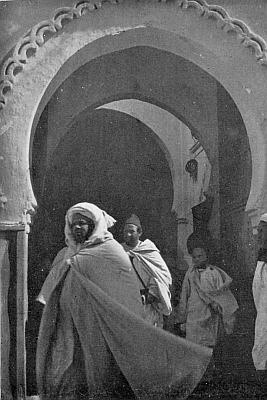 THE BASHA GOING TO PRAY. THE BASHA GOING TO PRAY.