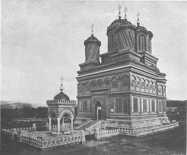 THE CATHEDRAL OF CURTEA D'ARDGES. THE CATHEDRAL OF CURTEA D'ARDGES.