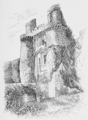HURSTMONCEAUX CASTLE GATEWAY. HURSTMONCEAUX CASTLE GATEWAY.