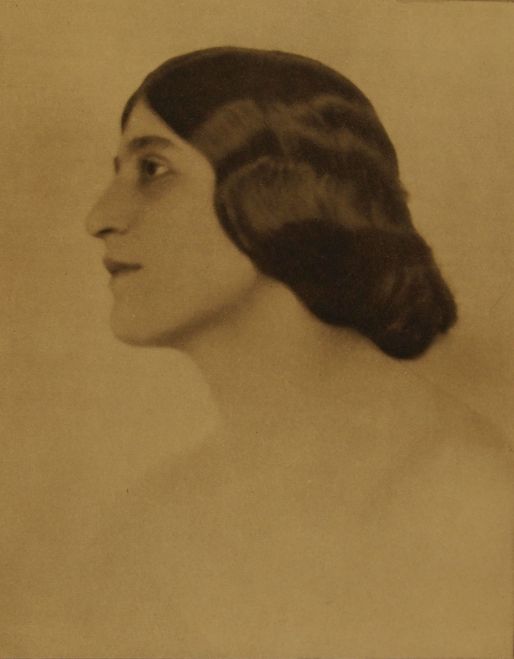 17. ITALY—Signora Comanetti