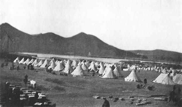 An Encampment of "The Punitive Expedition" of 1910 on the Upper Yangtsze.  By courtesy of Major Isaac Newell, U.S. Military Attaché.