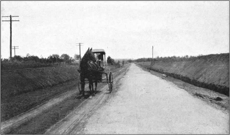 Earth and Macadam Roads