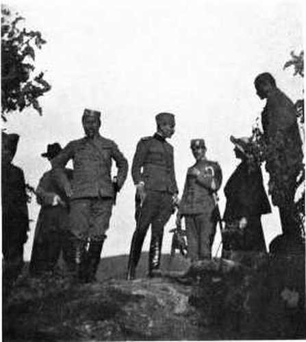 SERB AND MONTENEGRIN OFFICERS ON THE DRINA. SERB AND MONTENEGRIN OFFICERS ON THE DRINA.