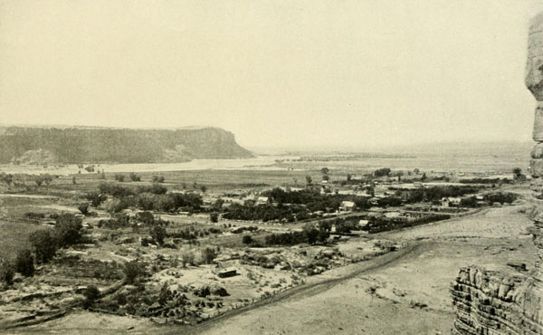 The Town of Bluff.
